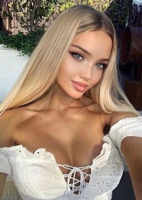 ЮЛЯ (23), Киевская, 10,000 ₽ час, Стриптиз не профи, Массаж эротический, тел +7(904)624-04-76