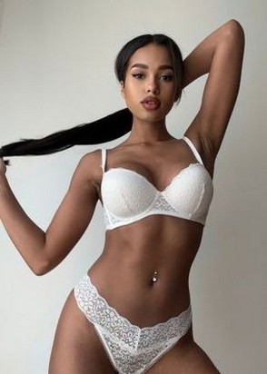 Арина (22), Улица Скобелевская, Секс анальный, Массаж классический, тел +7(908)124-43-15