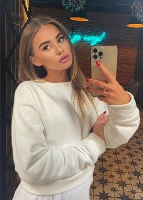 Ксюша (23), No phrase key specified, 2,500 ₽ час, Секс групповой, Услуги семейной паре, тел +7(928)489-21-23