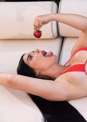 Жанна (24), Университет, 3,000 ₽ час, Игры, Легкая доминация, тел +7(995)153-37-96