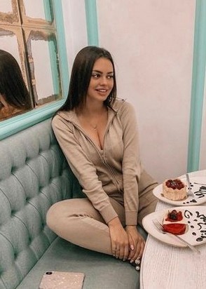 Карина (24), Измайлово, 7,000 ₽ час, Стриптиз не профи, Госпожа, тел +7(996)374-28-31