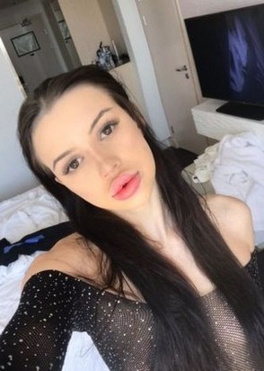 Люси (19), Чеховская, 14,000 ₽ час, Минет в презервативе, Минет без резинки, тел +7(937)297-48-78