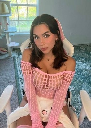 Камила (23), No phrase key specified, 2,000 ₽ час, Окончание на грудь, Копро вам (мужчине), тел +7(986)318-49-09