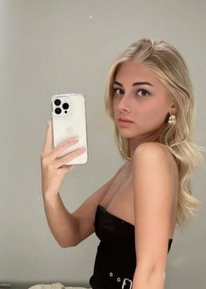 Света (20), Лермонтовский проспект, 5,000 ₽ час, Минет в презервативе, Фетиш, тел +7(904)534-74-43