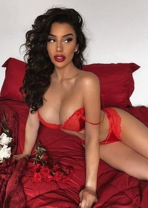 Кристи (26), Шаболовская, 10,000 ₽ час, Куннилингус, Массаж эротический, тел +7(919)734-71-03