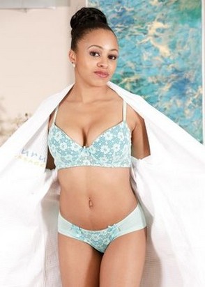 Doris (20), Шипиловская, Минет в презервативе, Окончание на грудь, тел +7(918)918-35-91