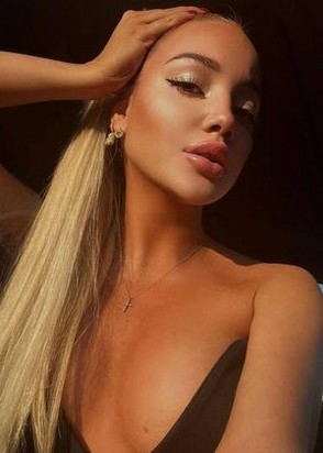 Илона (22), No phrase key specified, 10,000 ₽ час, Окончание в рот, Массаж эротический, тел +7(988)374-26-87