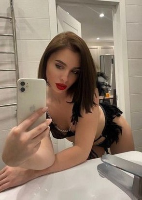 Настя (27), Академический, 2,500 ₽ час, Секс групповой, Минет без резинки, тел +7(928)591-60-58