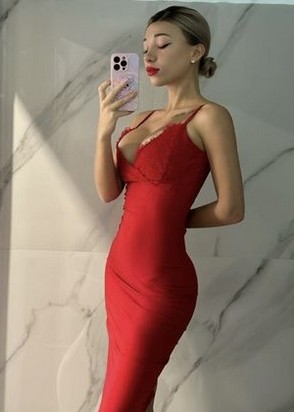 Алиса (21), Чеховская, 7,000 ₽ час, Минет глубокий, Окончание в рот, тел +7(929)568-89-53