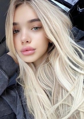 Маша (22), Университет, 8,000 ₽ час, Окончание на грудь, Массаж расслабляющий, тел +7(929)128-97-24