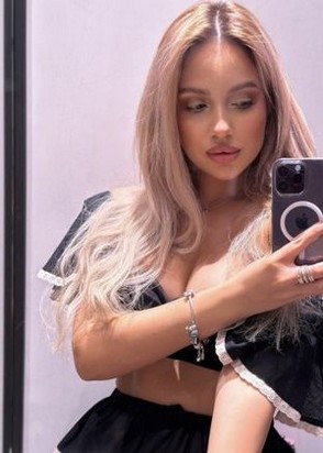 Катюша (20), Кузьминки, 7,000 ₽ час, Окончание на грудь, Массаж классический, тел +7(995)471-91-13