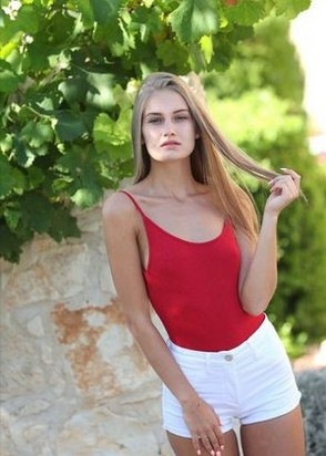 Алёнка (26), Щукинская, 8,000 ₽ час, Минет без резинки, Стриптиз не профи, тел +7(901)905-18-70