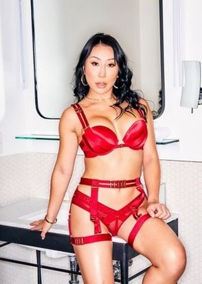 Яночка (26), Верхние Котлы, 3,000 ₽ час, Игрушки, Окончание на грудь, тел +7(952)486-45-02