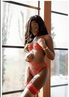 Даниела (22), No phrase key specified, 8,000 ₽ час, Окончание на грудь, Массаж расслабляющий, тел +7(938)638-54-96