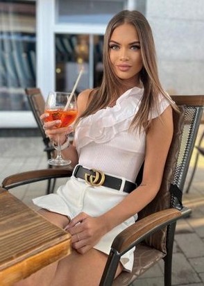 КАТЯ (23), Баррикадная, 10,000 ₽ час, Игрушки, Минет без резинки, тел +7(987)594-56-25