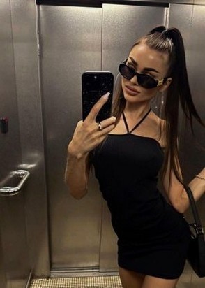 Анжела (25), Выставочный Центр, 10,000 ₽ час, Минет в презервативе, Окончание на грудь, тел +7(904)304-20-10