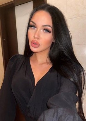 Карина (25), ВДНХ, 1,500 ₽ час, Секс анальный, Минет в машине, тел +7(904)871-75-35
