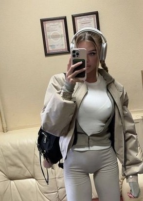 Даша (25), Измайлово, 8,000 ₽ час, Секс классический, Минет в презервативе, тел +7(978)801-49-17