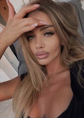 Ангелина (25), ЦСКА, 10,000 ₽ час, Окончание на грудь, Массаж классический, тел +7(902)183-09-53