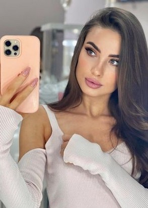 Арина (23), Академический, 3,000 ₽ час, Услуги семейной паре, Игрушки, тел +7(902)581-75-95