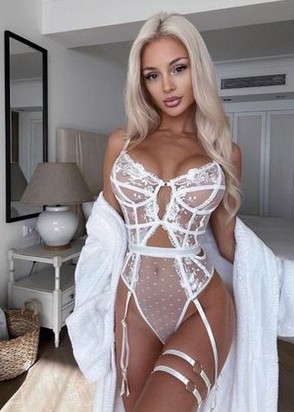 Азалия (21), Профсоюзная, 3,000 ₽ час, Секс классический, Окончание в рот, тел +7(989)570-18-18