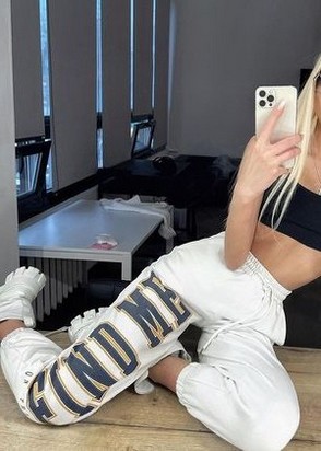 ЭЛЯ (22), Смоленская, 15,000 ₽ час, Массаж классический, Массаж эротический, тел +7(988)743-05-07