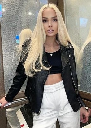 ЮЛЯ (19), ЦСКА, 10,000 ₽ час, Минет глубокий, Окончание на грудь, тел +7(953)973-86-74