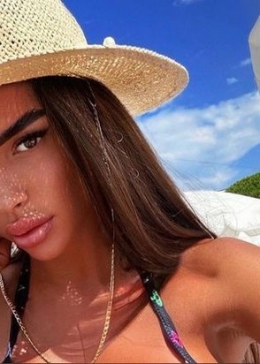 Лейла (21), Сходненская, 8,000 ₽ час, Секс классический, Стриптиз не профи, тел +7(927)965-91-84