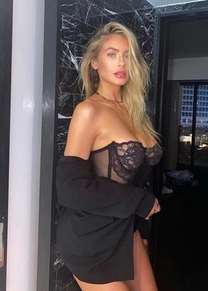 Наташа (21), Молодежная, 3,000 ₽ час, Секс групповой, Массаж урологический, тел +7(938)589-09-75