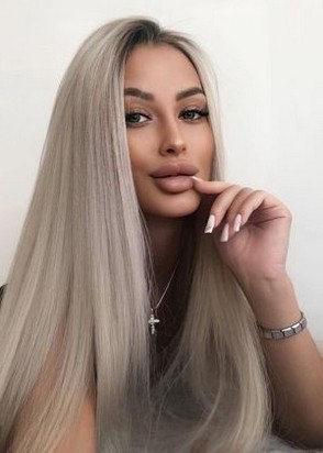 Оксана (24), Шаболовская, 3,000 ₽ час, Услуги семейной паре, Минет глубокий, тел +7(999)058-01-69