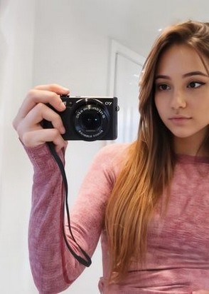 Сирена (22), Бибирево, 3,000 ₽ час, Минет без резинки, Окончание на лицо, тел +7(999)370-48-85