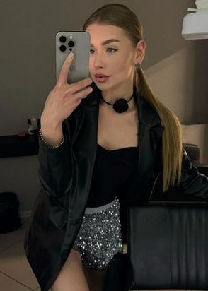 Соня (20), Третьяковская, 8,000 ₽ час, Секс классический, Минет глубокий, тел +7(917)832-86-78