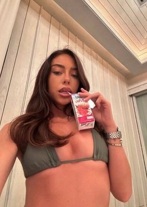 Карина (24), No phrase key specified, 7,000 ₽ час, Секс групповой, Массаж эротический, тел +7(928)154-48-16