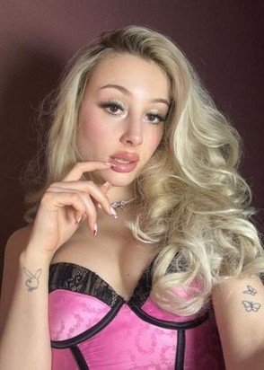 Дана (21), Студенческая, 8,000 ₽ час, Окончание на грудь, Массаж расслабляющий, тел +7(904)370-12-37