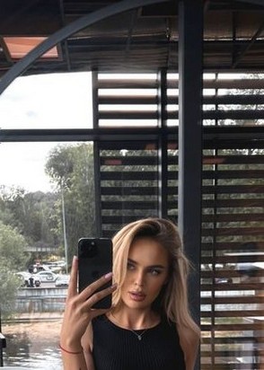 Алиса (20), Крылатское, 8,000 ₽ час, Стриптиз не профи, Массаж эротический, тел +7(989)176-69-50