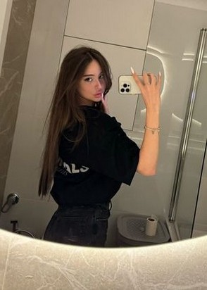 Даша (19), Нагорная, 8,000 ₽ час, Окончание на лицо, Стриптиз не профи, тел +7(989)684-76-94