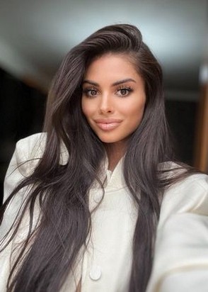 Дана (23), Охотный ряд, 8,000 ₽ час, Куннилингус, Массаж классический, тел +7(904)195-70-37