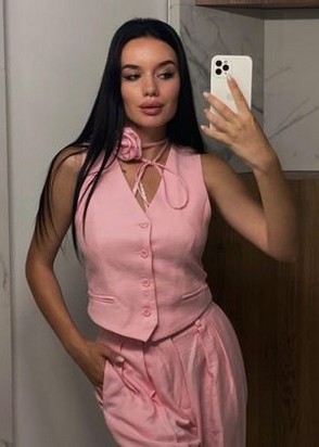 Эля (22), Чкаловская, 8,000 ₽ час, Окончание на лицо, Легкая доминация, тел +7(917)418-72-73