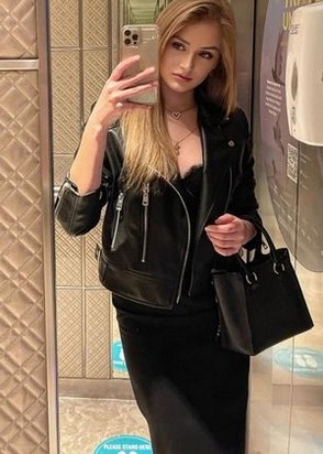 Наташа (21), Крылатское, 8,000 ₽ час, Минет без резинки, Массаж эротический, тел +7(951)403-42-20