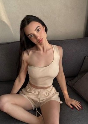 Алиса (22), Пятницкое шоссе, 8,000 ₽ час, Окончание на лицо, Стриптиз не профи, тел +7(928)016-31-39