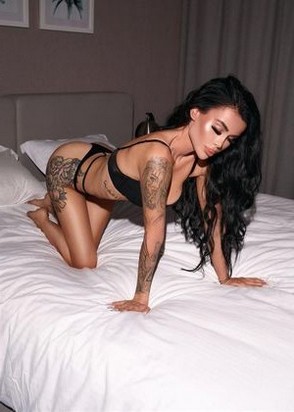 Вика (25), No phrase key specified, 8,000 ₽ час, Окончание на лицо, Массаж профессиональный, тел +7(904)407-80-65