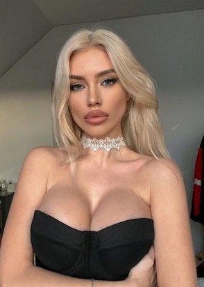 Катрин (21), No phrase key specified, 10,000 ₽ час, Окончание на грудь, Стриптиз профи, тел +7(919)190-24-06