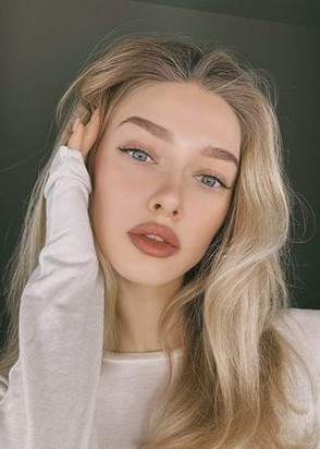 Мила (22), Нагорная, 8,000 ₽ час, Минет глубокий, Массаж эротический, тел +7(908)230-57-32