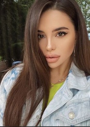 Милана (21), Тушинская, Минет в презервативе, Массаж расслабляющий, тел +7(904)245-58-69