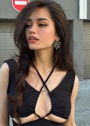 Эля (21), Полянка, 8,000 ₽ час, Услуги семейной паре, Окончание на лицо, тел +7(999)842-51-52