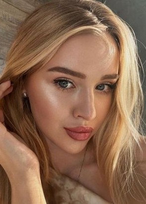 Соня (20), Крестьянская застава, 8,000 ₽ час, Секс классический, Услуги семейной паре, тел +7(918)546-43-29