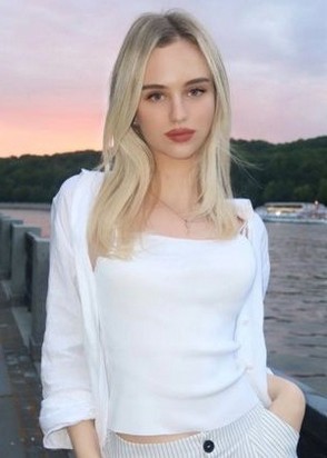 Соня (22), Юго-Западная, 8,000 ₽ час, Секс классический, Куннилингус, тел +7(953)603-25-29