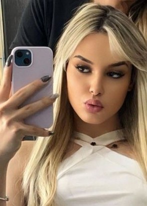 Лорик (23), Тургеневская, 10,000 ₽ час, Окончание на грудь, Массаж эротический, тел +7(953)130-78-76