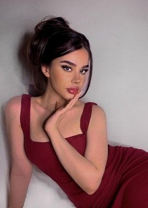 Мия (21), ЦСКА, 5,000 ₽ час, Минет в презервативе, Стриптиз не профи, тел +7(921)498-56-49