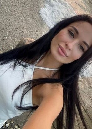 Ника (21), Шаболовская, 8,000 ₽ час, Стриптиз не профи, Массаж классический, тел +7(938)934-93-43